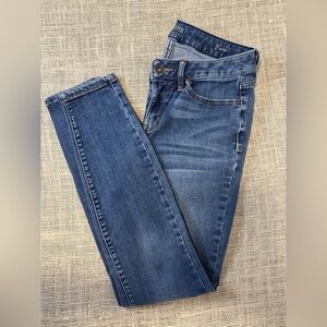a.n.a Women's Classic Blue Skinny Jeans